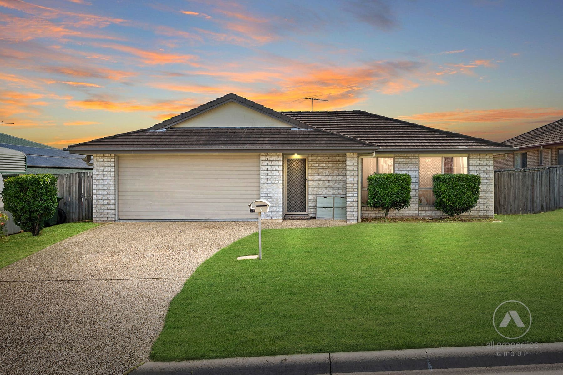 3 Zachary Court, Hillcrest QLD 4118, Hillcrest - Image 1
