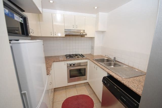 18 Sorrell Street, PARRAMATTA NSW 2150, Parramatta - Thumbnail 3