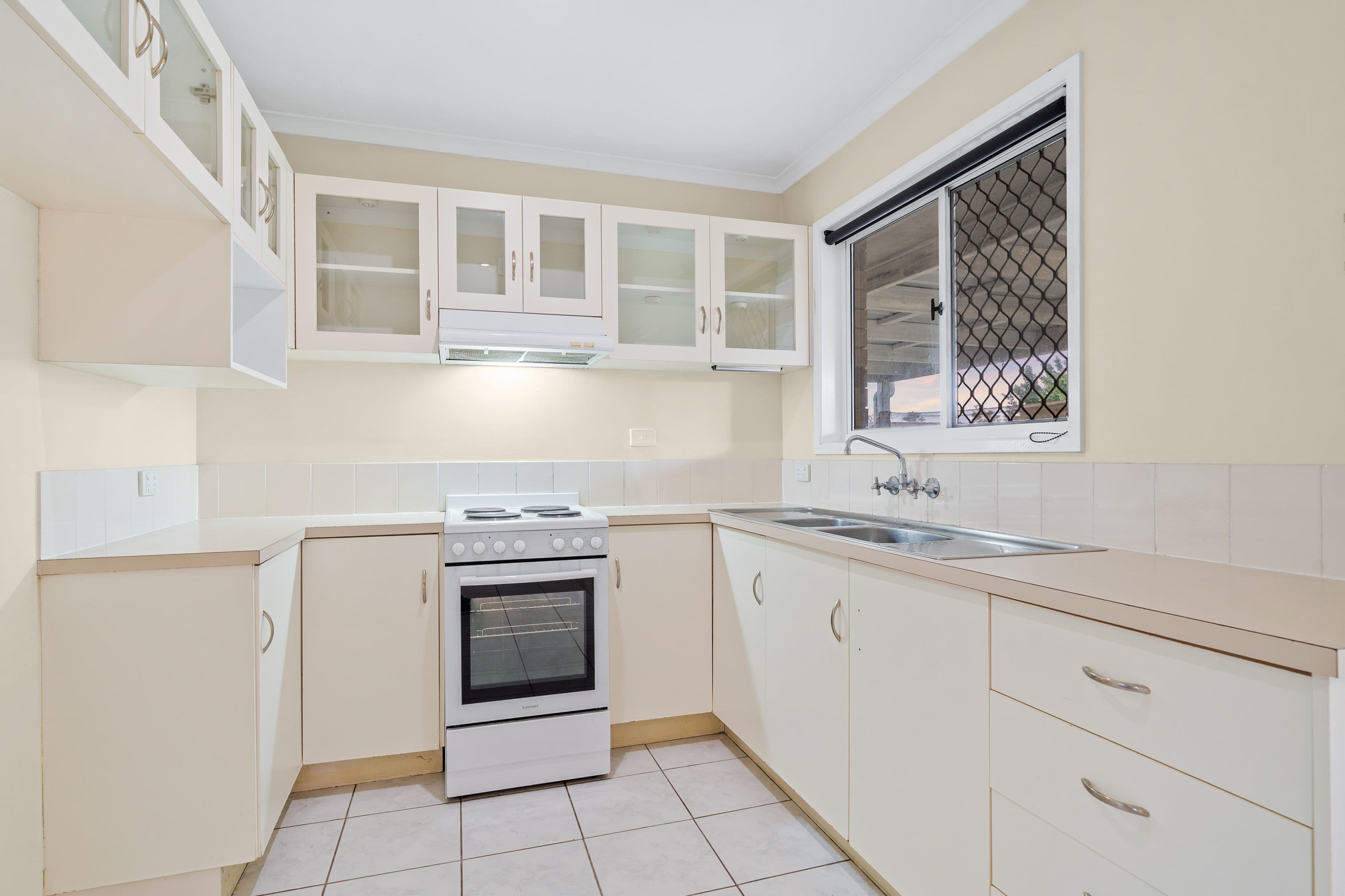 4 Hargrill Court, Boronia Heights QLD 4124, Boronia Heights - Thumbnail 5