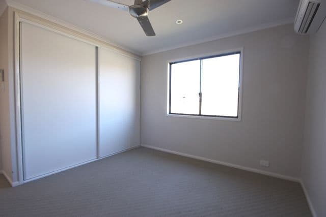 48 Lambert Drive, Moranbah QLD 4744, Moranbah - Thumbnail 4