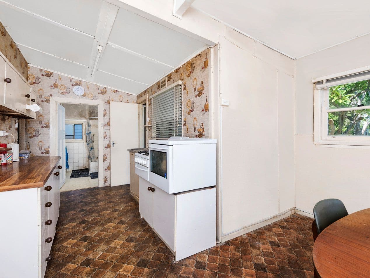 158 Morrison Road, Putney - Thumbnail 3