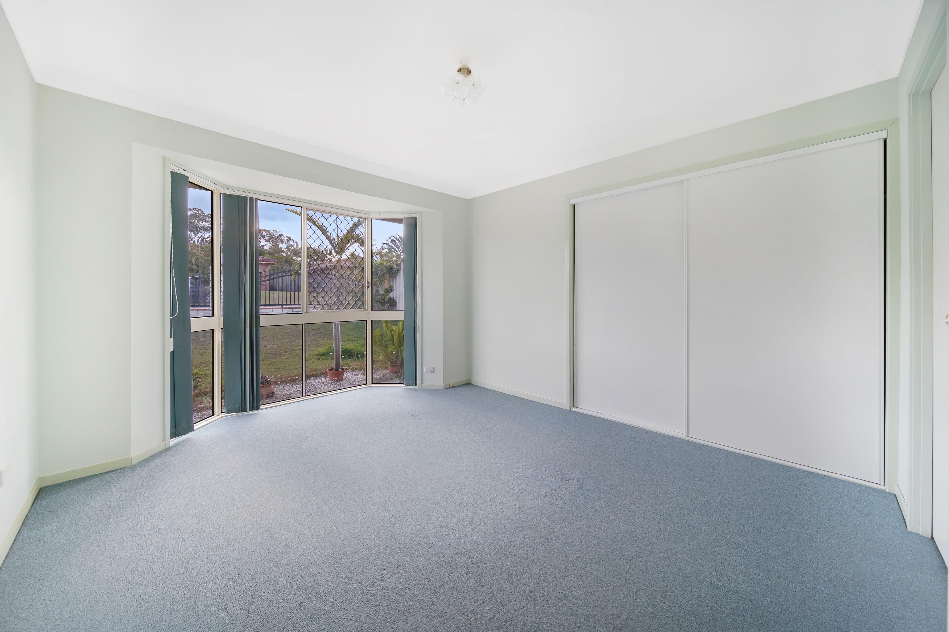 16 Lorraine Street, Crestmead QLD 4132, Crestmead - Thumbnail 6