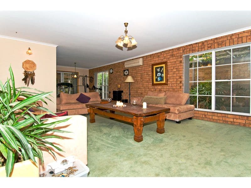 24 Jania Street, REDLAND BAY QLD 4165, Redland Bay - Thumbnail 8