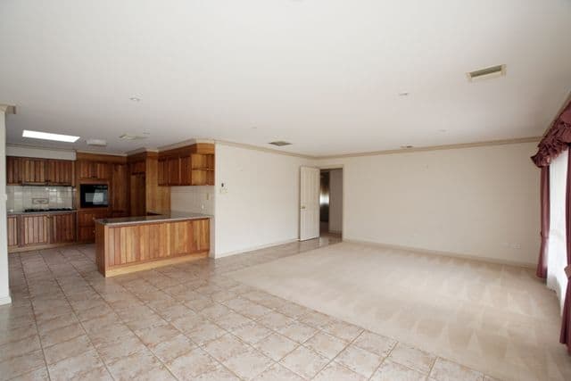 5 Derwent Avenue, TATTON NSW 2650, Tatton - Thumbnail 5
