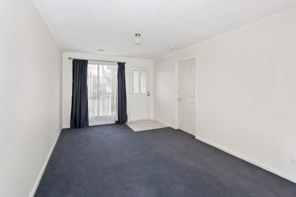 5 Domain Gardens, Sebastopol VIC 3356, Sebastopol - Thumbnail 3