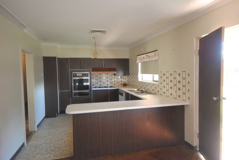 10 Foster Place, GRIFFITH NSW 2680, Griffith - Thumbnail 3