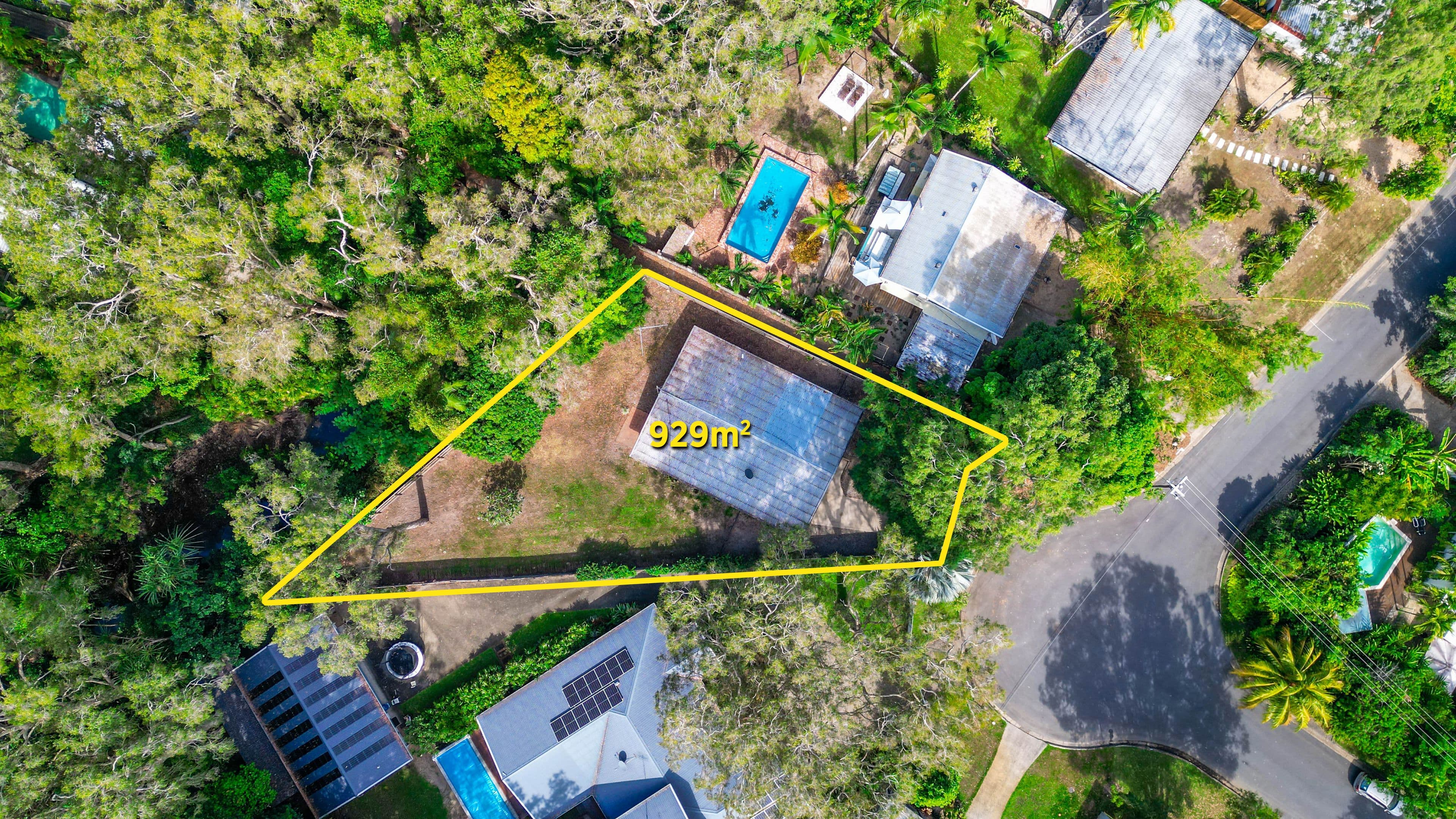 22 Sorrento Crescent, Port Douglas QLD 4877, Port Douglas - Thumbnail 2