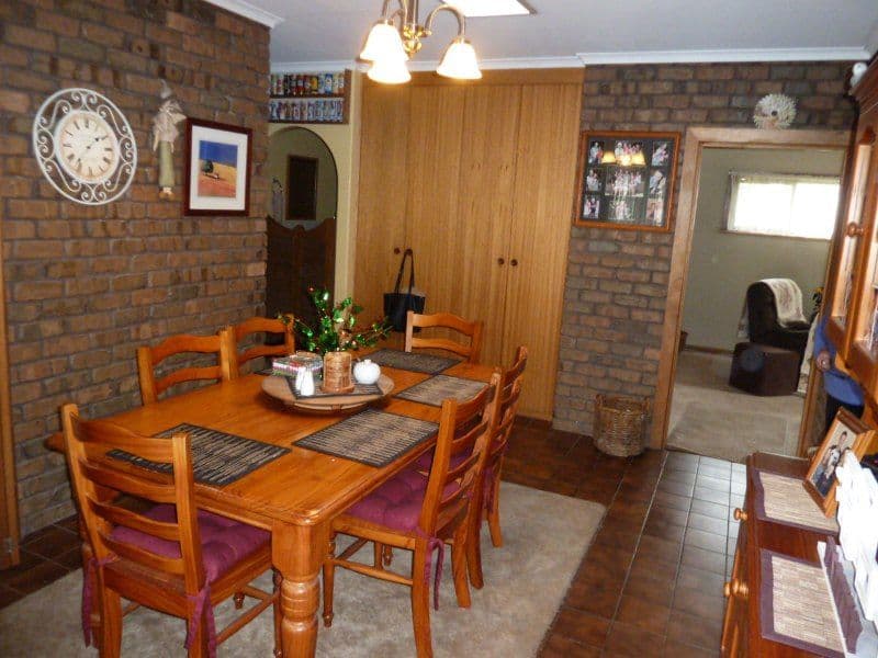 18 Lemana Court, MOUNT GAMBIER SA 5290, Mount Gambier - Thumbnail 3