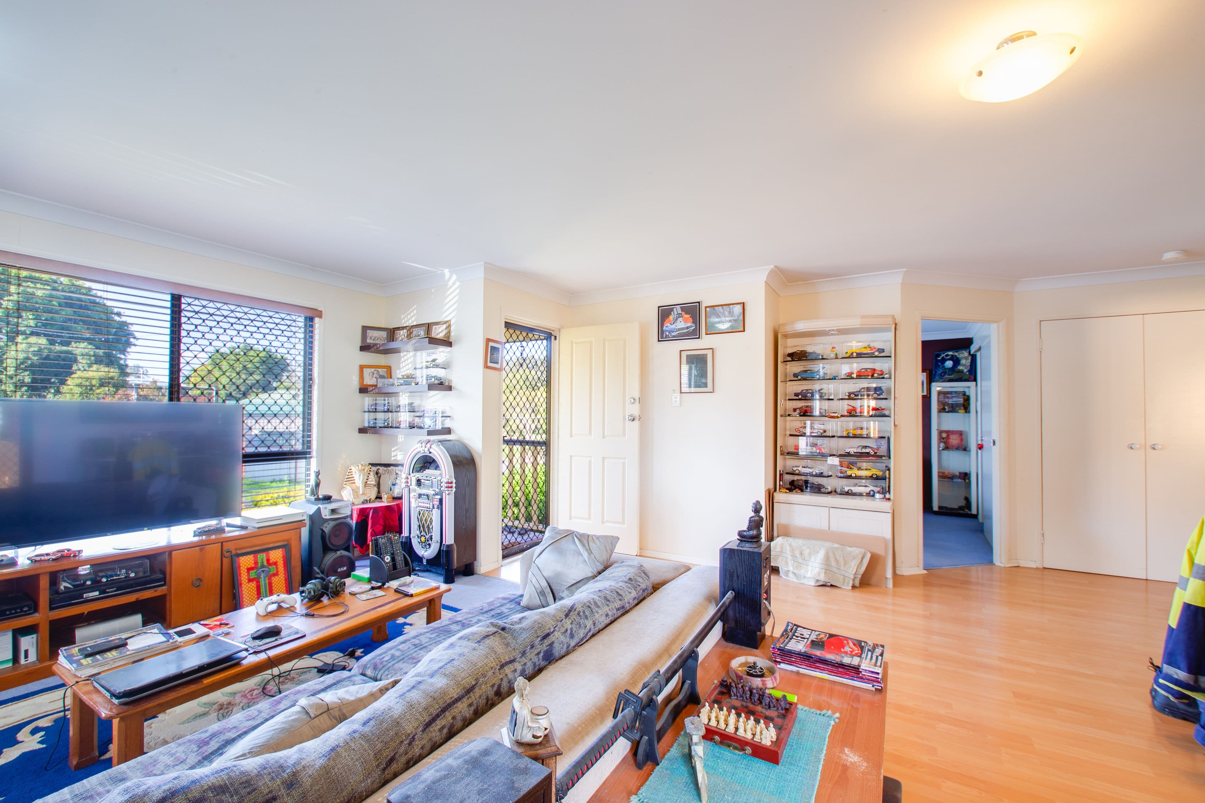 55 Skinner Crescent, Silkstone QLD 4304, Silkstone - Thumbnail 5