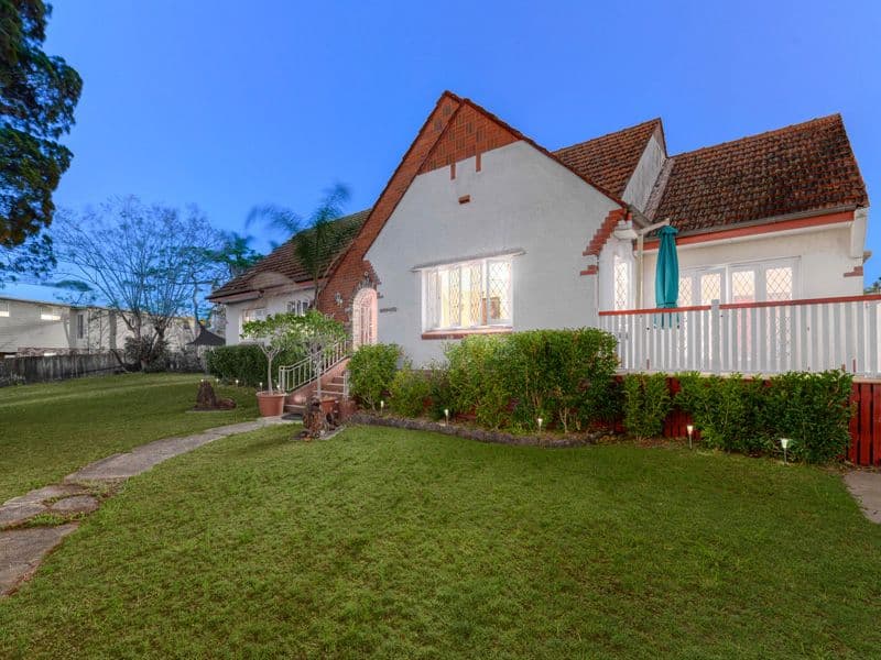 7 Domitia Avenue, Seven Hills QLD 4170, Seven Hills - Image 1
