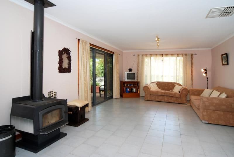 31 Dunalbyn Drive, ABERFOYLE PARK SA 5159, Aberfoyle Park - Thumbnail 7