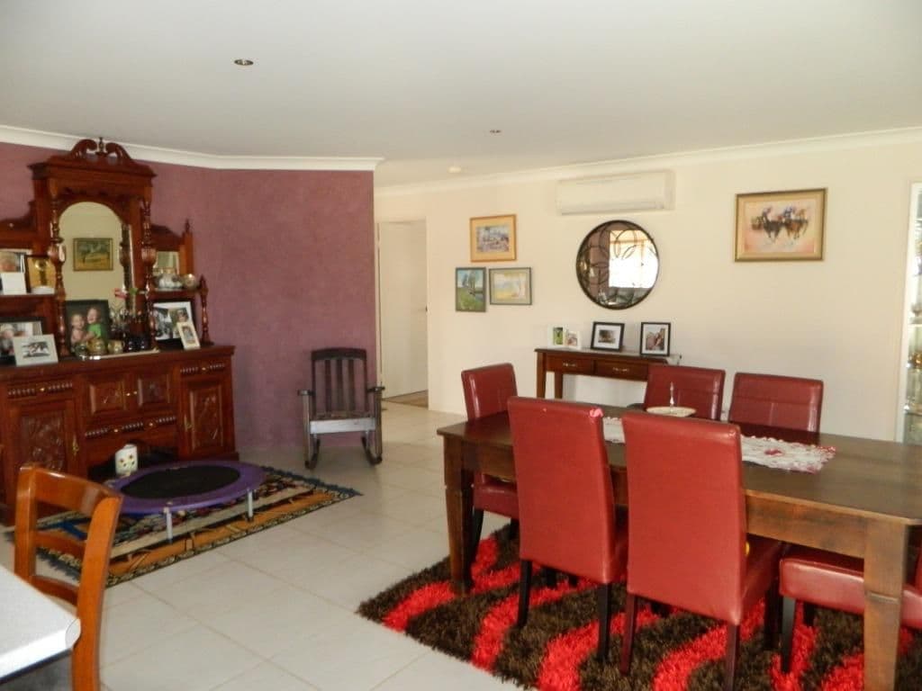 10 Poinciana Avenue, KINGAROY QLD 4610, Kingaroy - Thumbnail 5