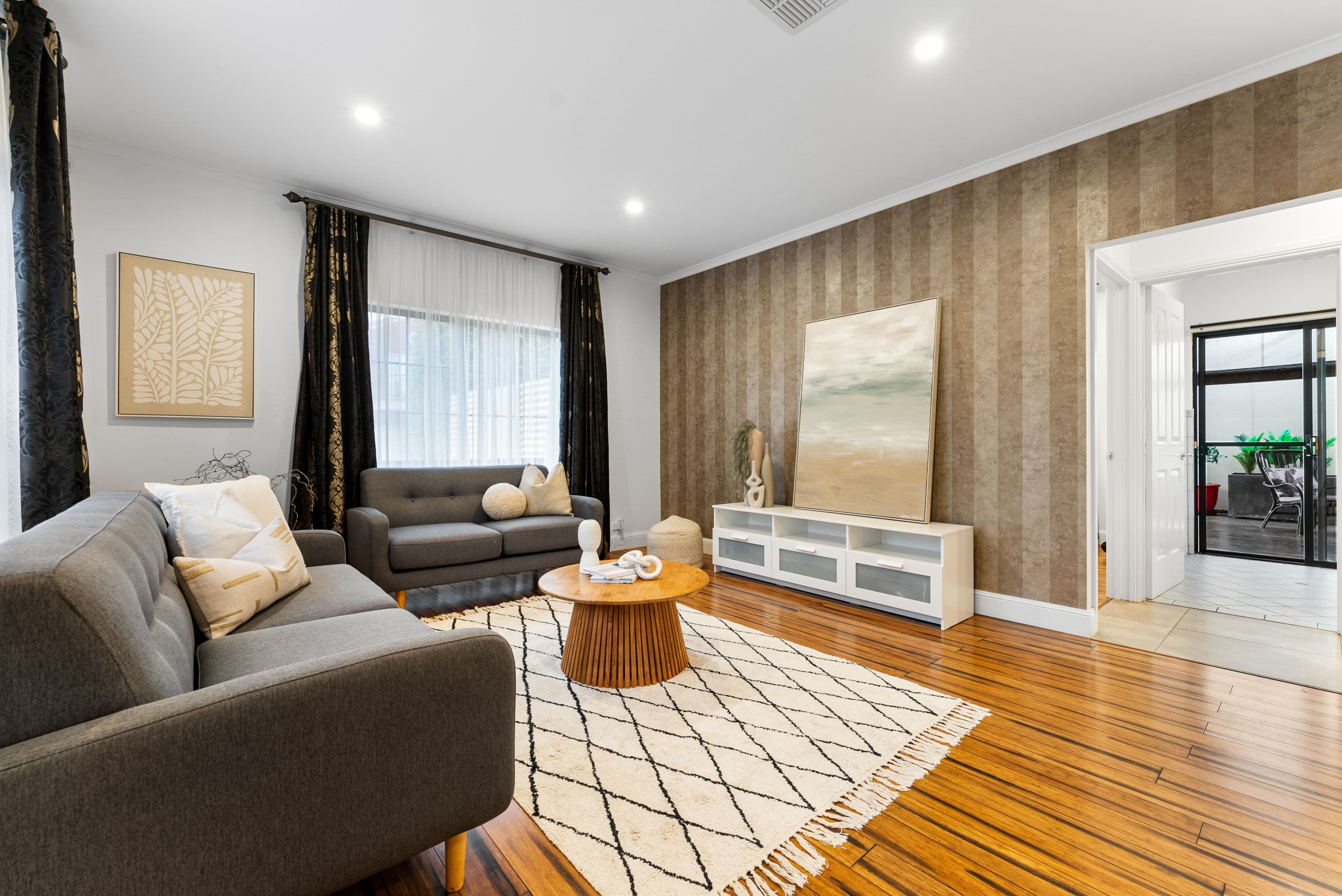 20 Windermere Crescent, Mawson Lakes SA 5095, Mawson Lakes - Thumbnail 3