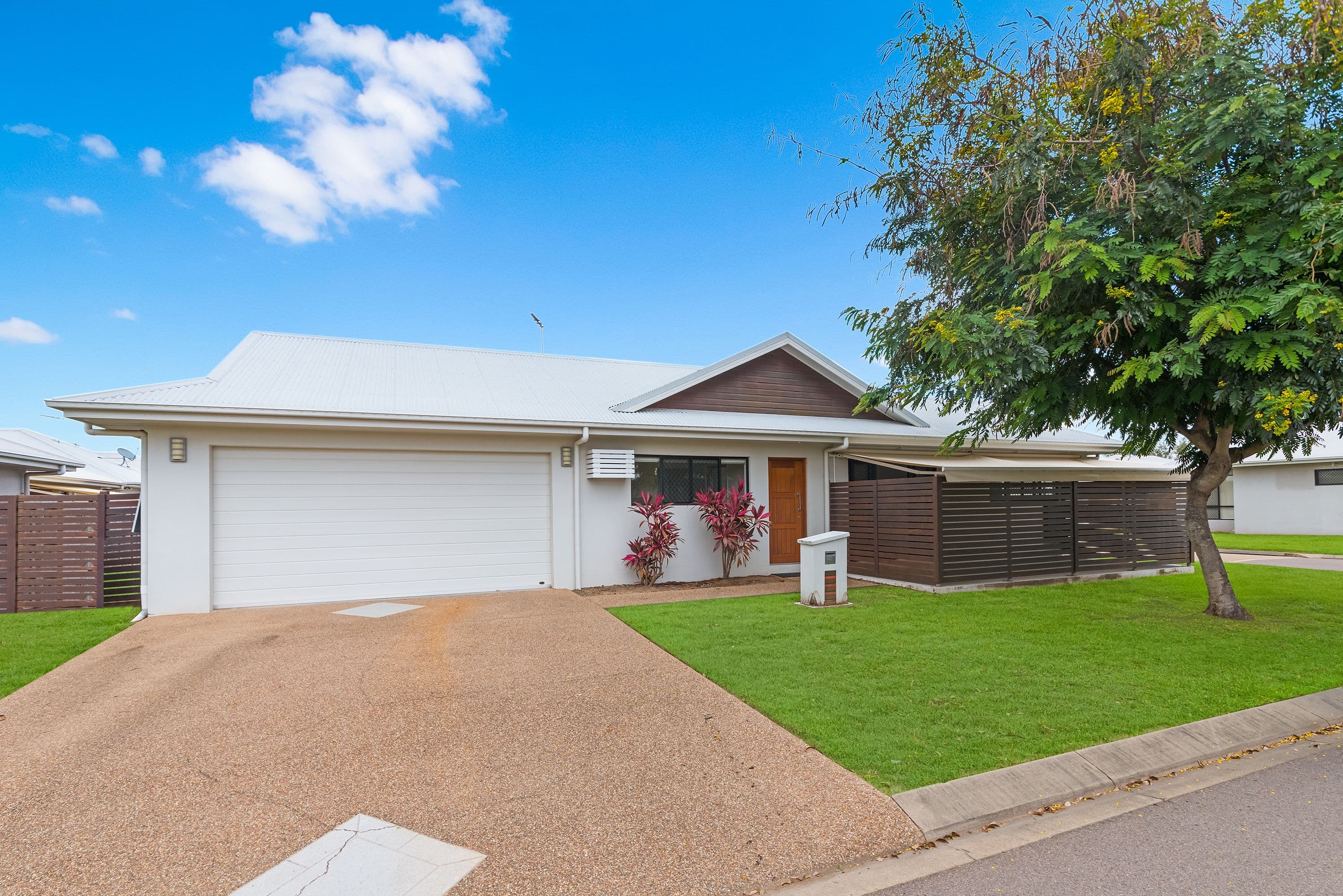 47 Euro Boulevard, Kirwan QLD 4817, Kirwan - Image 1