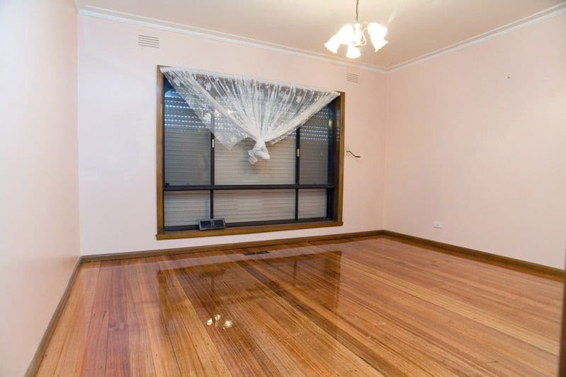12 Carrington Boulevard, THOMASTOWN VIC 3074, Thomastown - Thumbnail 4