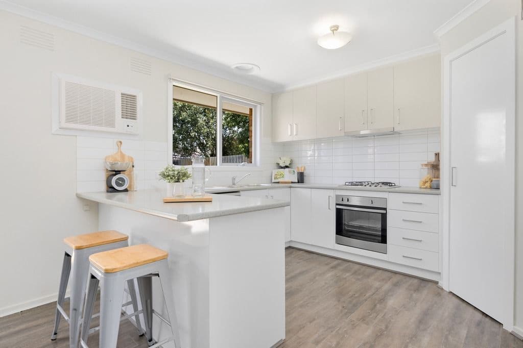 27 Windsor Avenue, Wyndham Vale VIC 3024, Wyndham Vale - Thumbnail 4