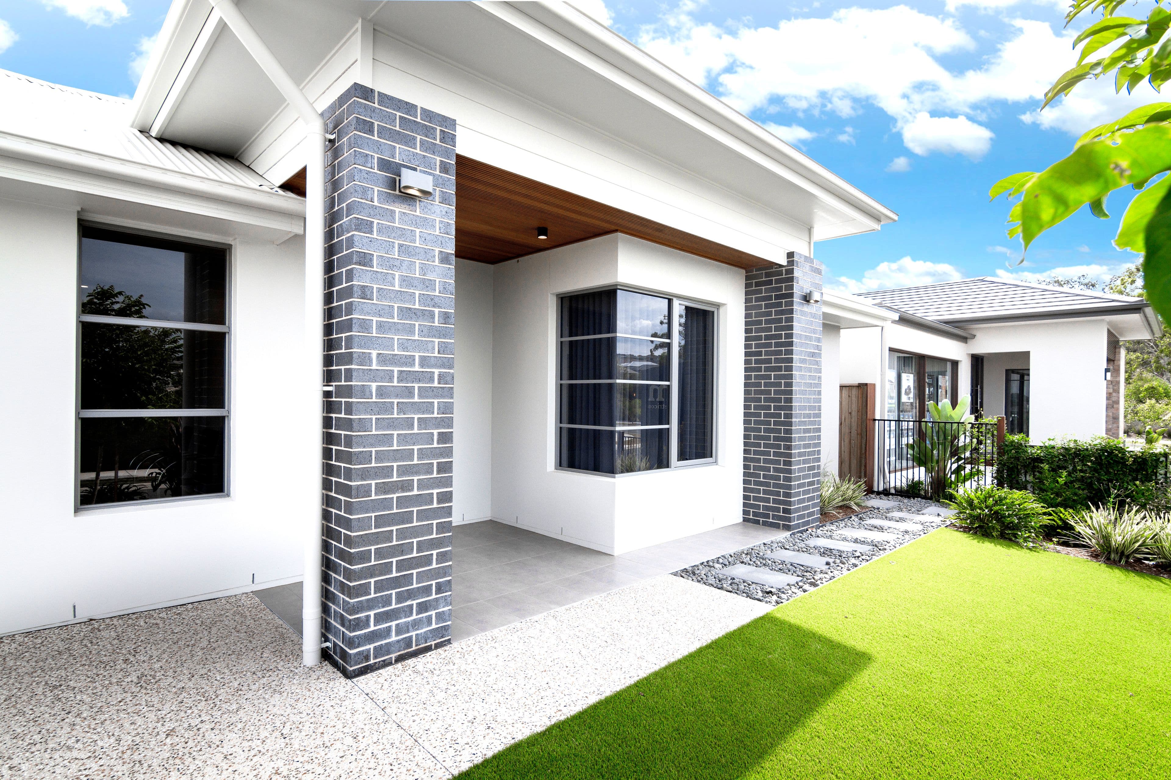 3 Sonoma Drive, Holmview QLD 4207, Holmview - Thumbnail 2