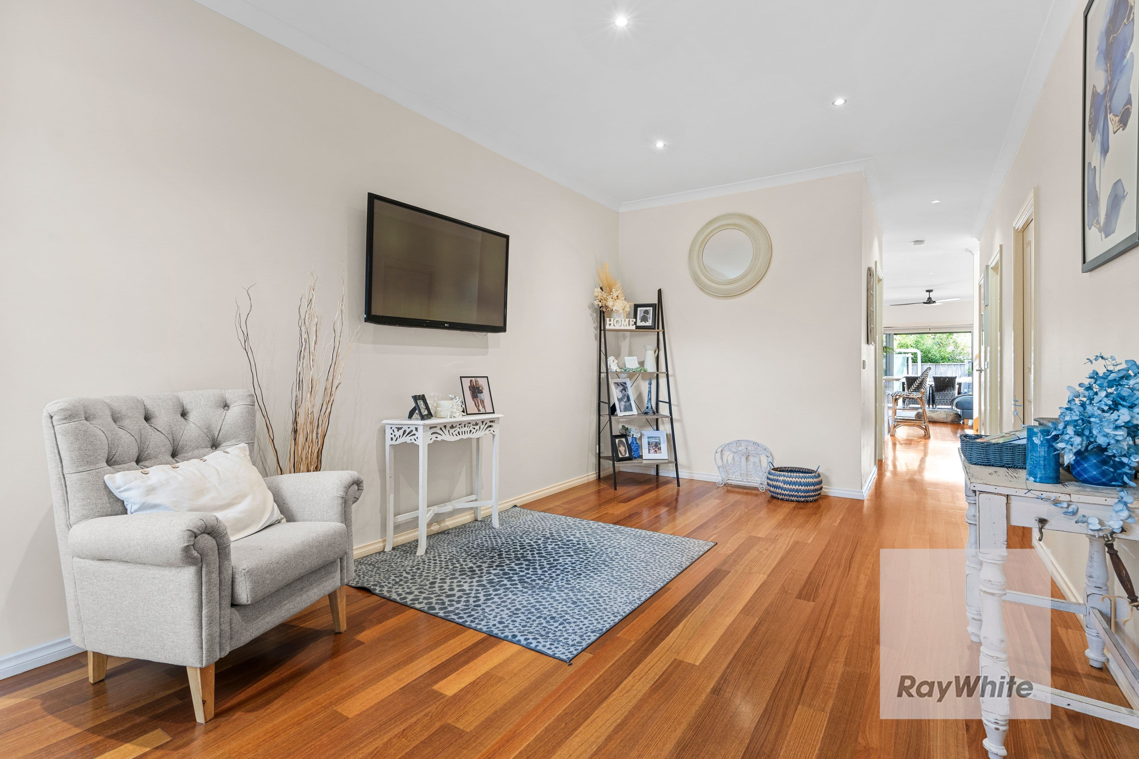 17A Statesman Crescent, Mill Park VIC 3082, Mill Park - Thumbnail 2