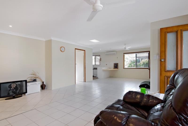 107 Buderim Street, CURRIMUNDI QLD 4551, Currimundi - Thumbnail 3