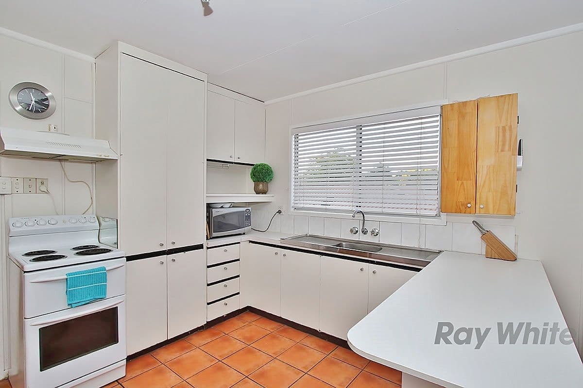 210 Cascade Street, Raceview QLD 4305, Raceview - Thumbnail 4