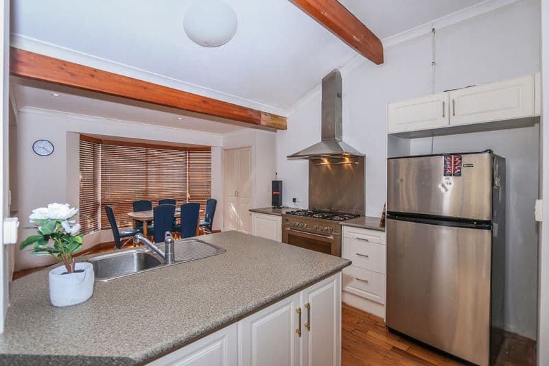 18 Jindalee Court, Ballajura WA 6066, Ballajura - Image 1