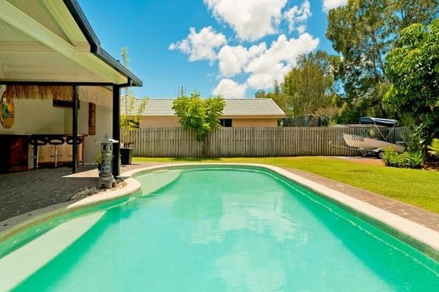19 Lakeshore Drive, HELENSVALE QLD 4212, Helensvale - Thumbnail 4