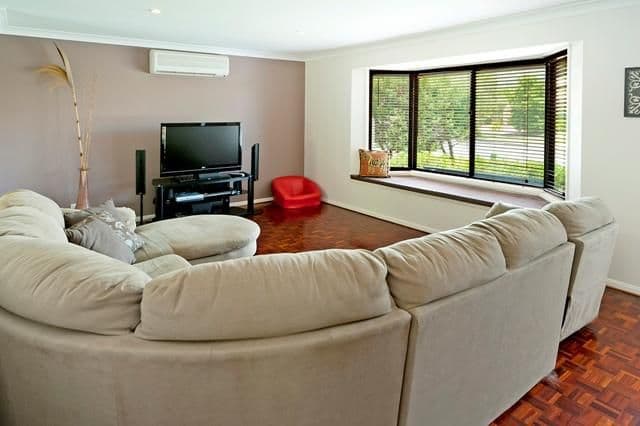 19 Lakeshore Drive, HELENSVALE QLD 4212, Helensvale - Thumbnail 6