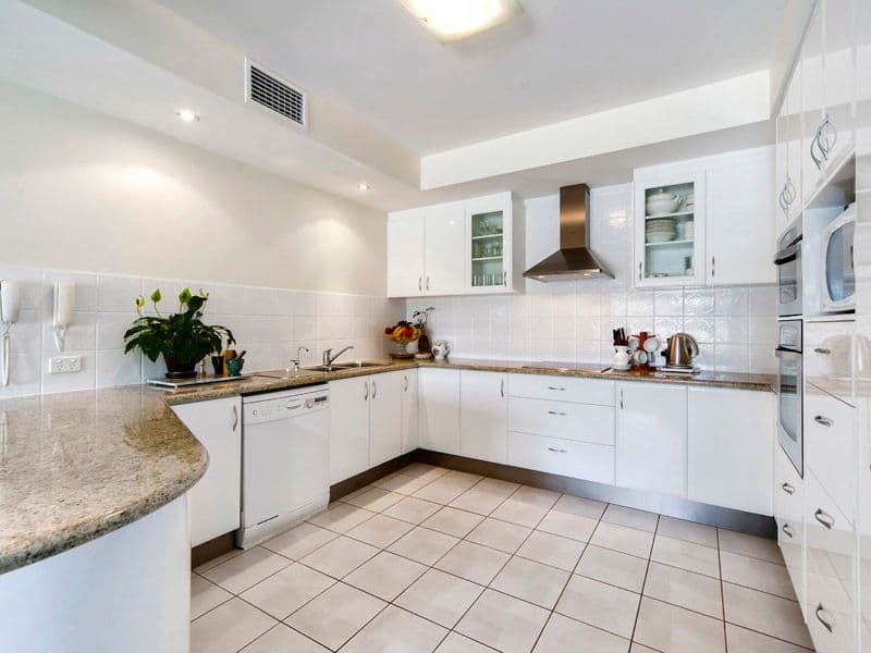 23 Thurecht Parade, SCARBOROUGH QLD 4020, Scarborough - Thumbnail 5
