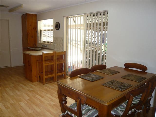 28 Solandra Crescent, MODBURY NORTH SA 5092, Modbury North - Thumbnail 2