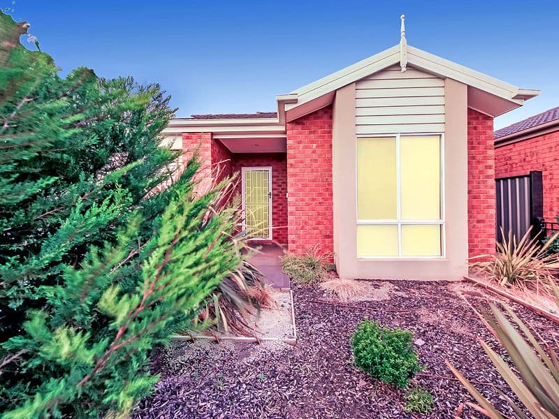 19 Inverell Parkway, TARNEIT VIC 3029, Tarneit - Image 1