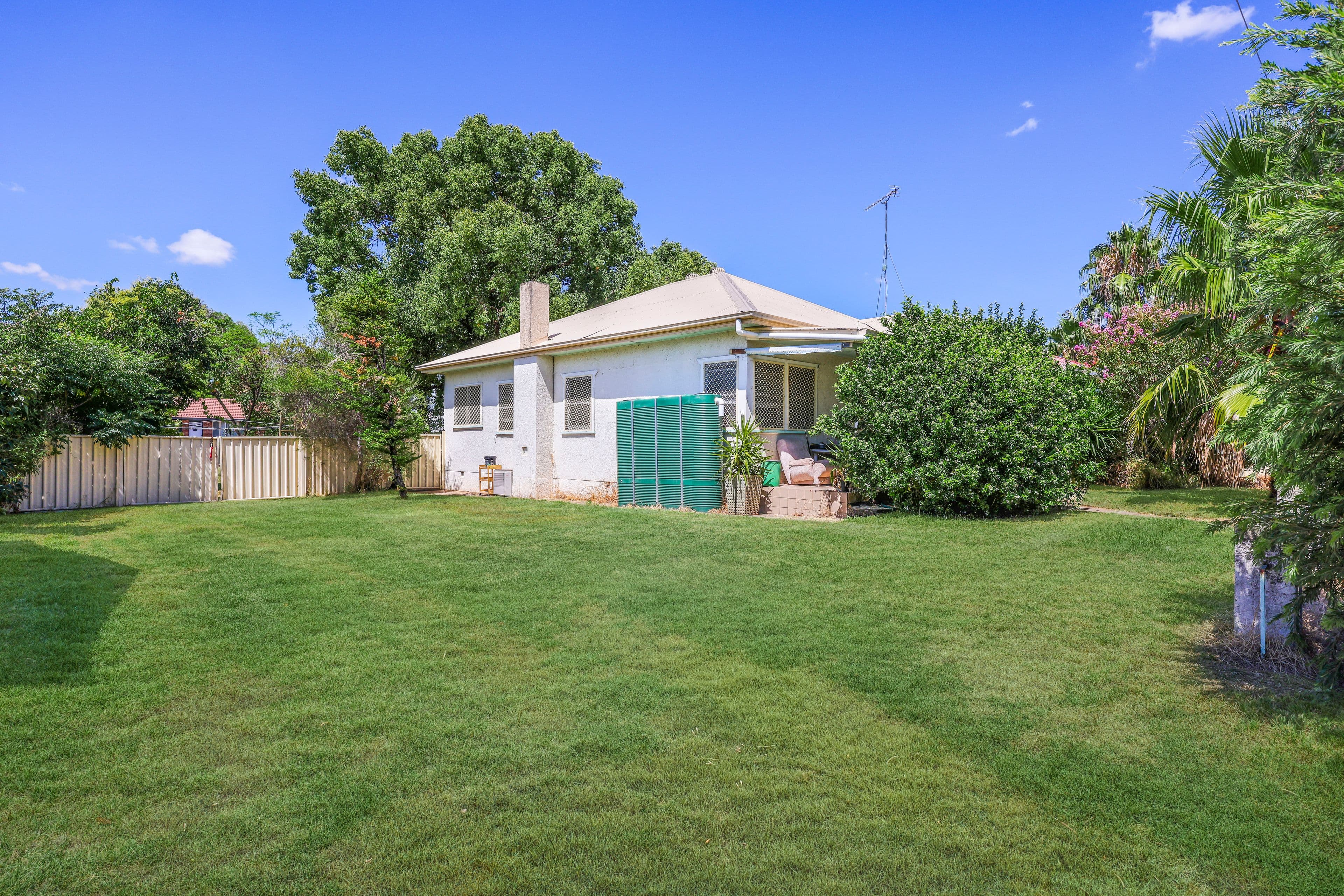 2 Alice Street, Tamworth NSW 2340, South Tamworth - Thumbnail 2