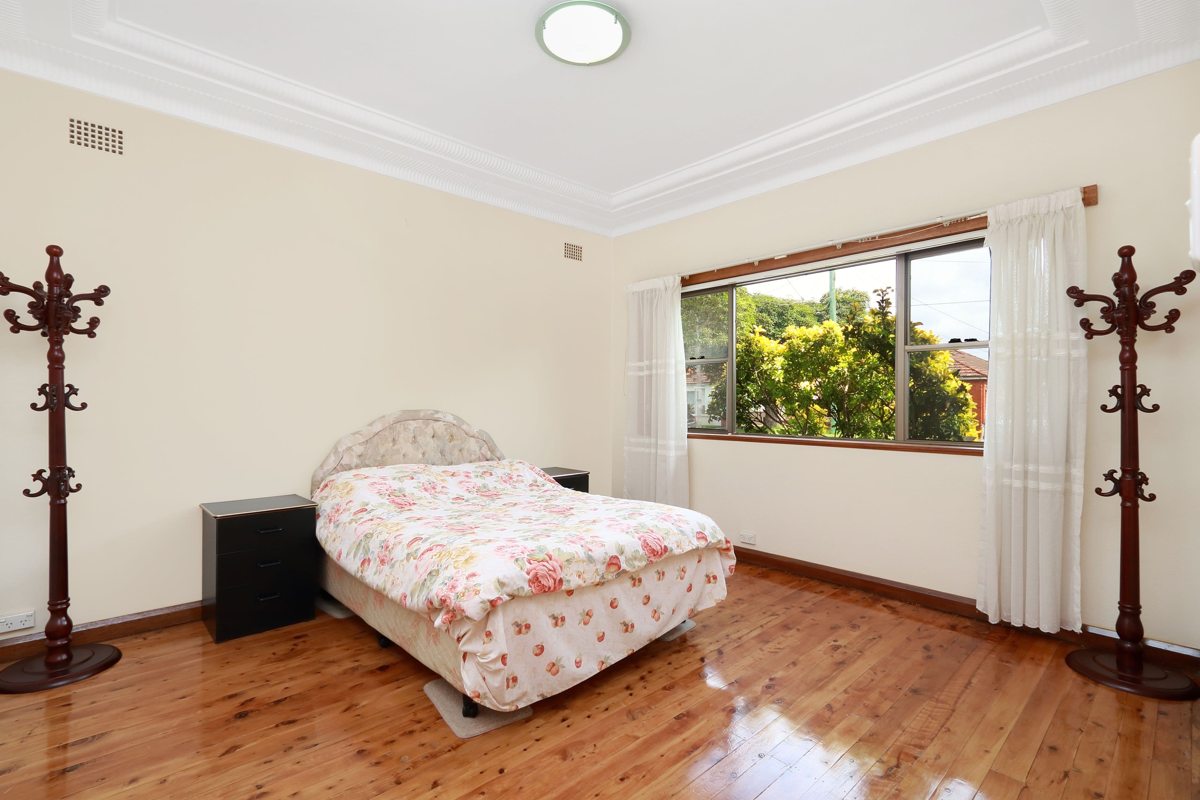 15 Illawarra Parade, Beverly Hills NSW 2209, Beverly Hills - Thumbnail 6