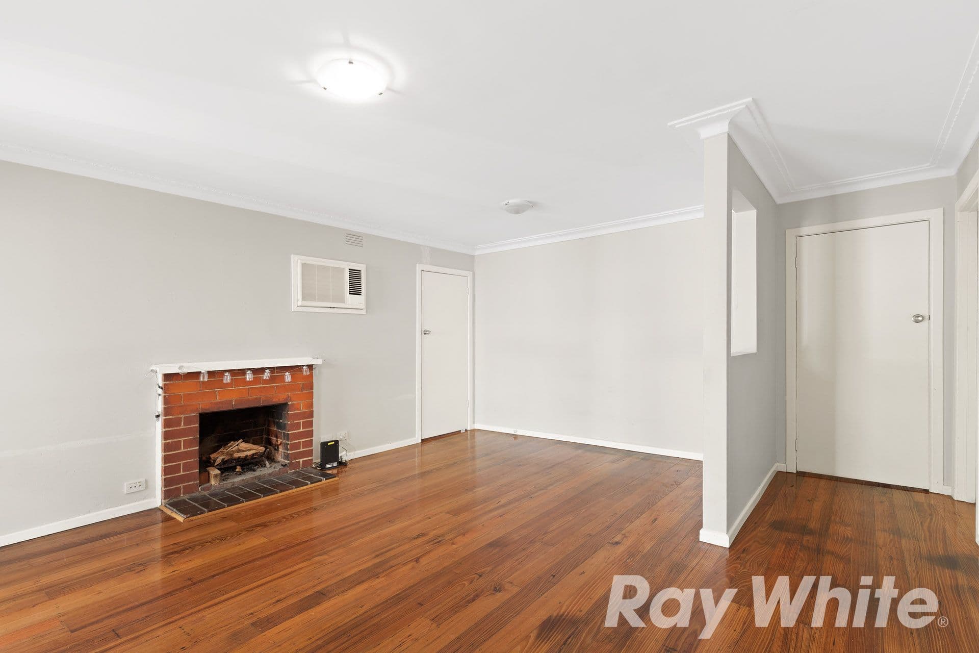 11 Henry Road, Wantirna South VIC 3152, Wantirna South - Thumbnail 2