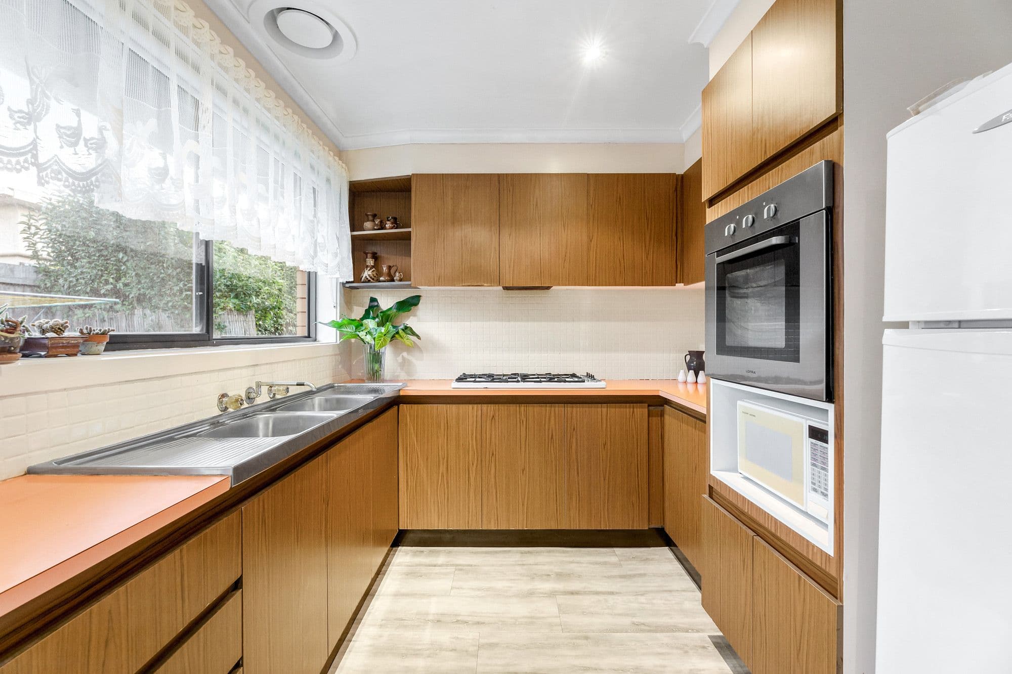 10 Webb Street, Burwood VIC 3125, Burwood - Thumbnail 4