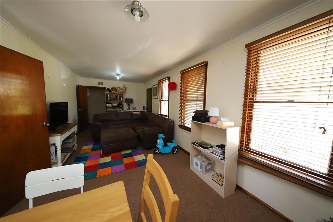 59 Clarke Street, Tumut NSW 2720, Tumut - Thumbnail 4