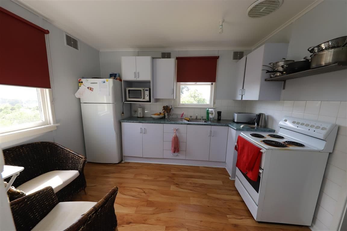 59 Clarke Street, Tumut NSW 2720, Tumut - Thumbnail 5