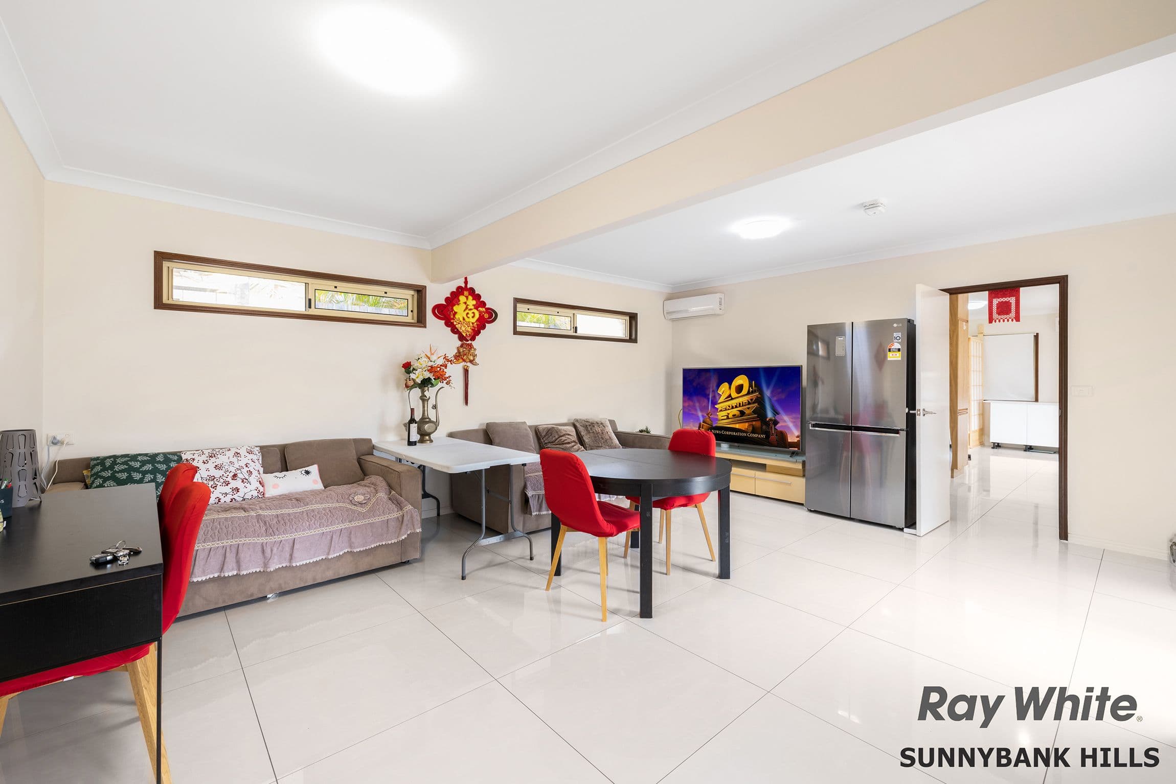 11 Hickory Place, Calamvale QLD 4116, Calamvale - Thumbnail 2