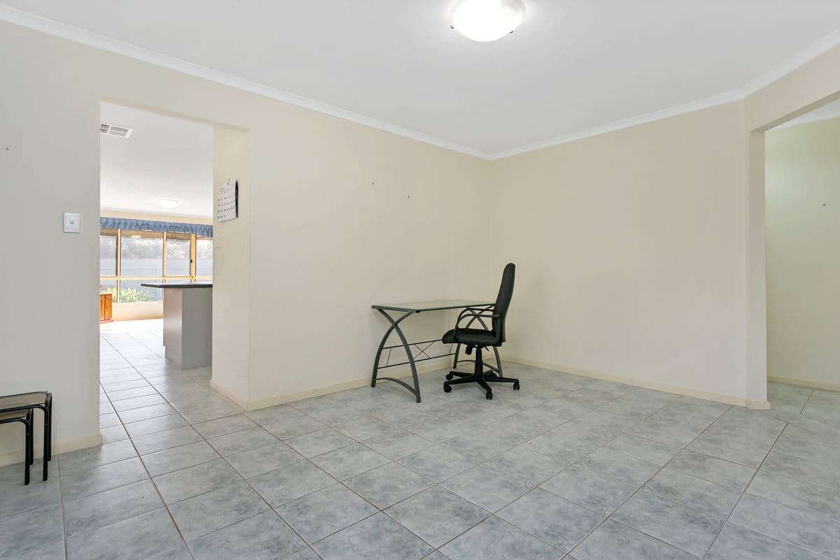 30 Martindale Place, Walkley Heights SA 5098, Walkley Heights - Thumbnail 5