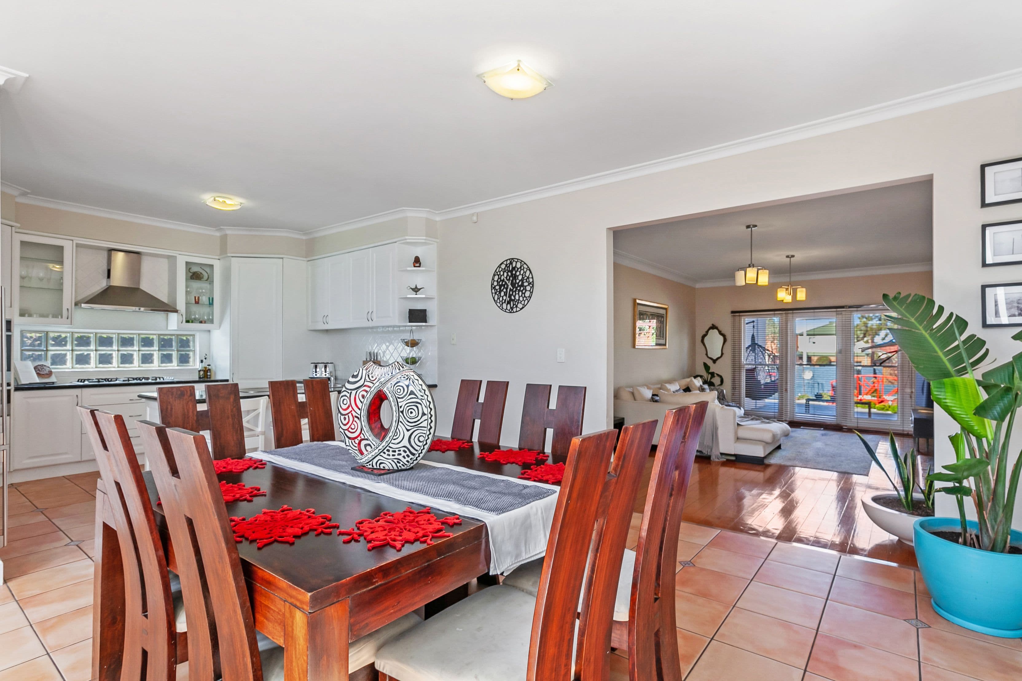 654 Bell Street, Preston VIC 3072, Preston - Thumbnail 3