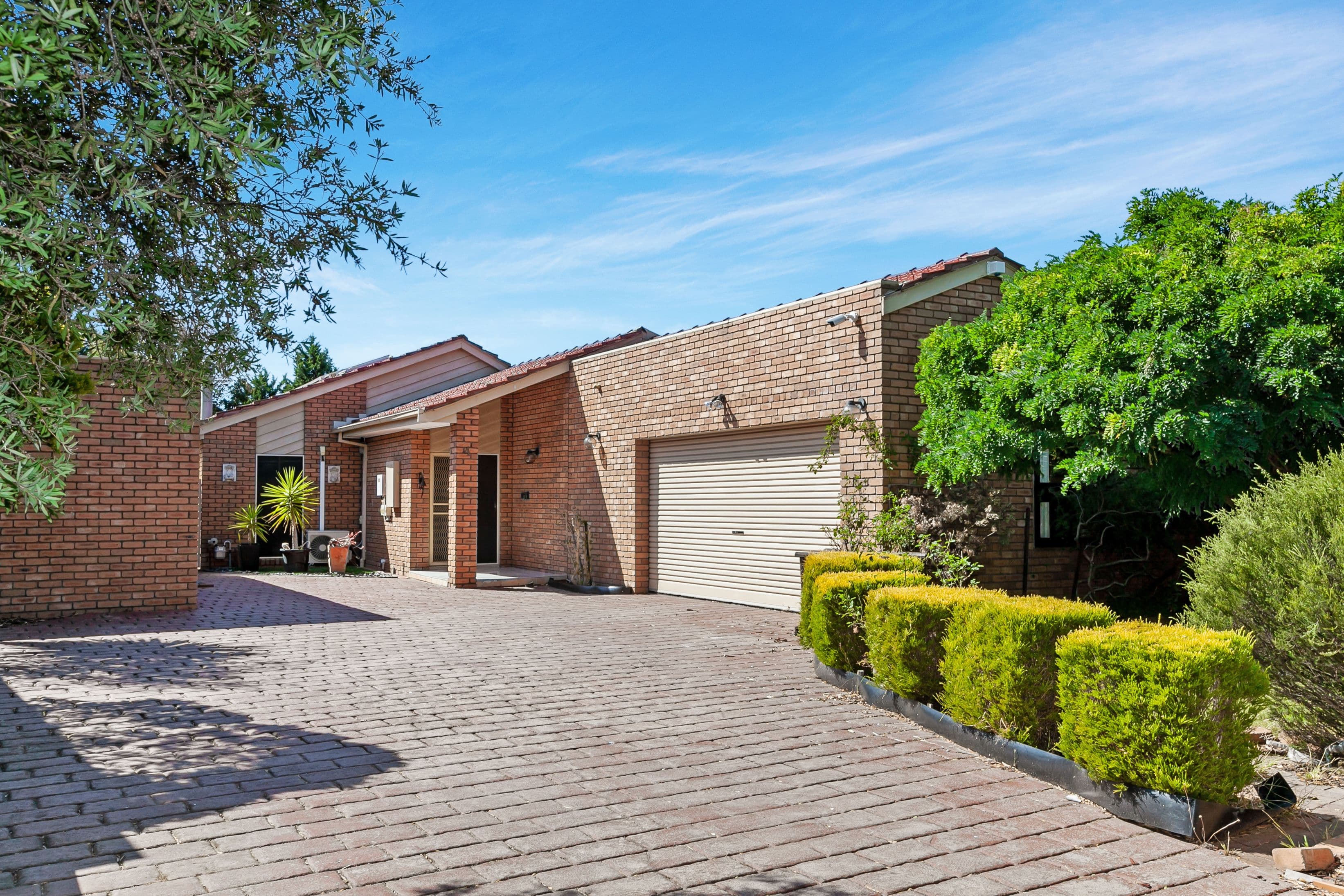 4 Honeysuckle Court, Mill Park VIC 3082, Mill Park - Image 1