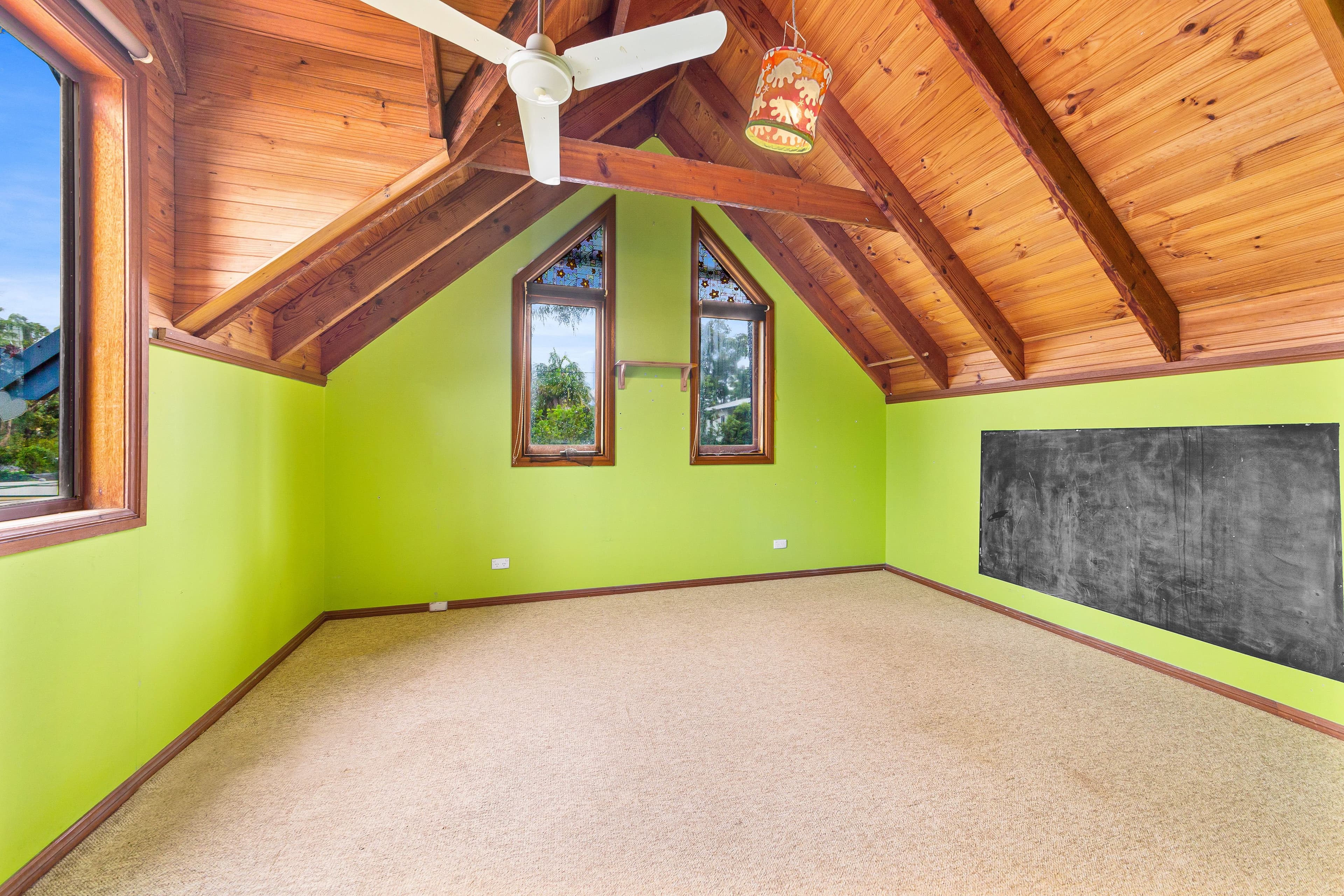 9 Elaine Avenue, Berkeley Vale NSW 2261, Berkeley Vale - Thumbnail 5