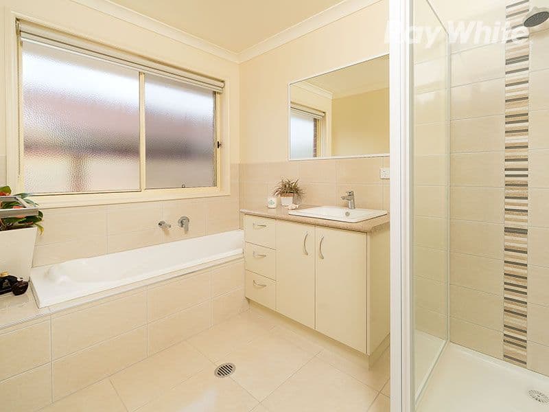 176 Clarke Street, Howlong NSW 2643, Howlong - Thumbnail 6