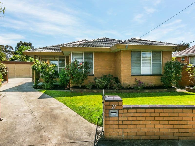 21 Kenjulie Drive, BENTLEIGH EAST VIC 3165, Bentleigh East - Image 1
