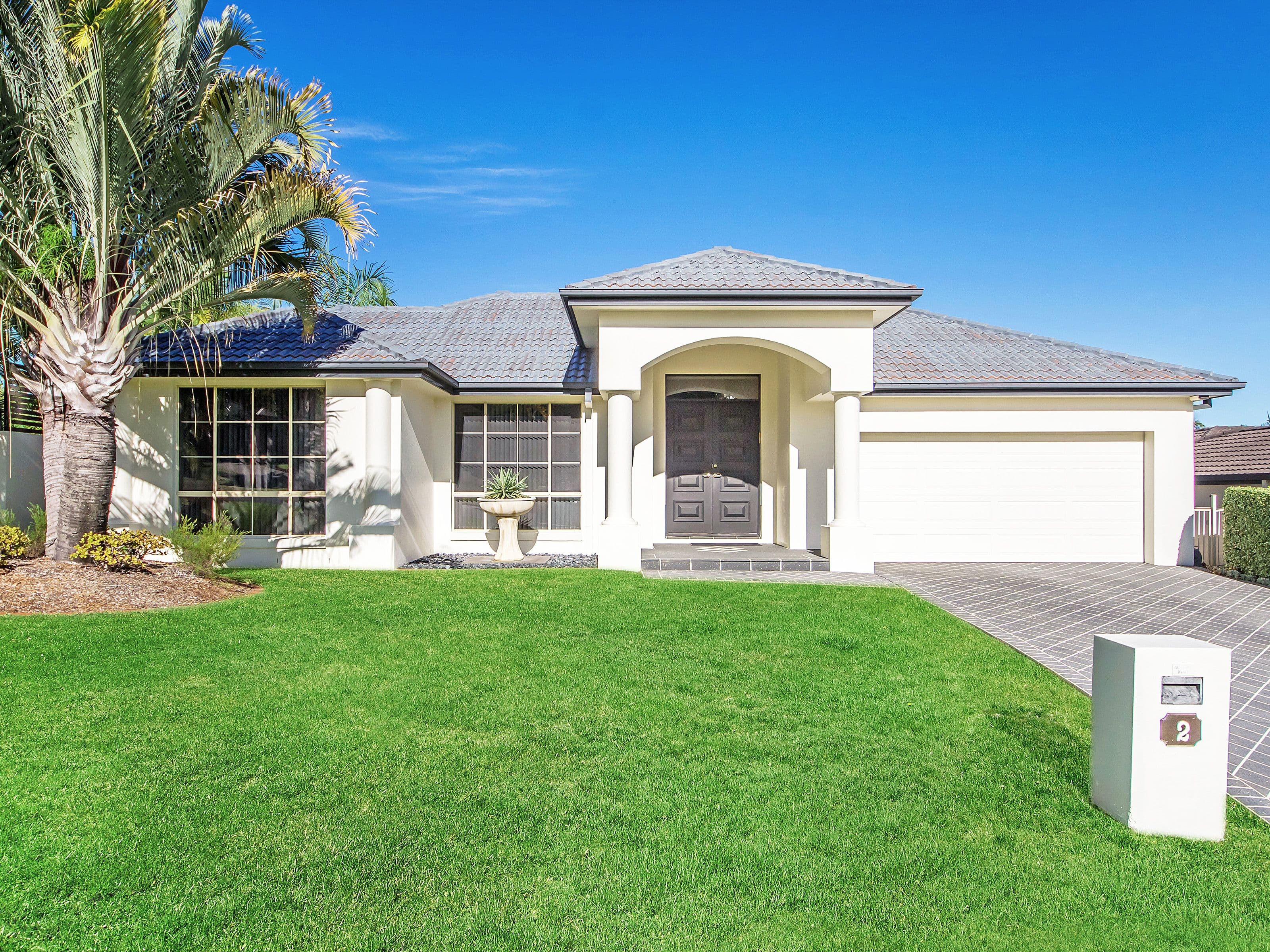 2 Selsey Court, Arundel QLD 4214, Arundel - Image 1