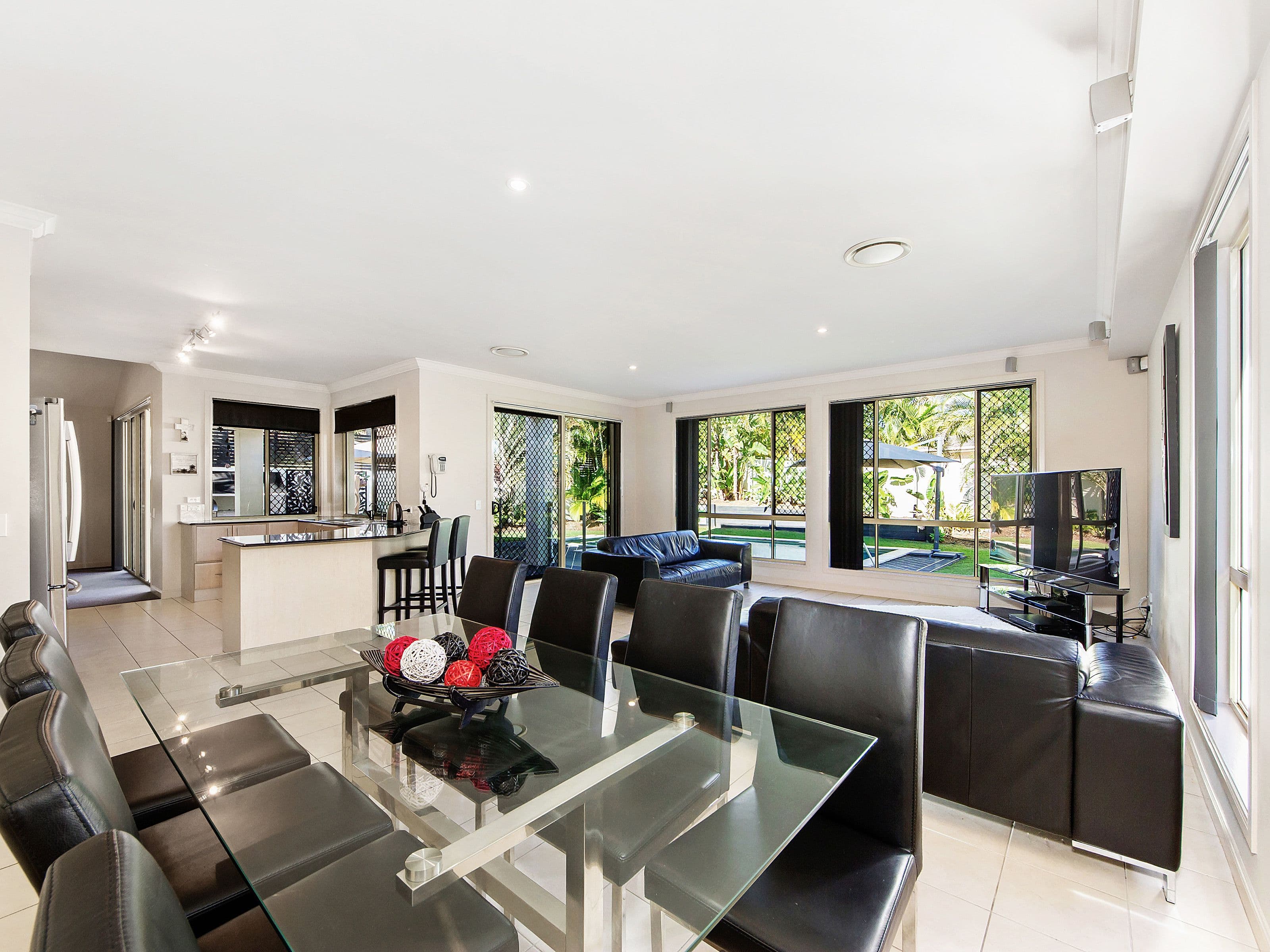2 Selsey Court, Arundel QLD 4214, Arundel - Thumbnail 6