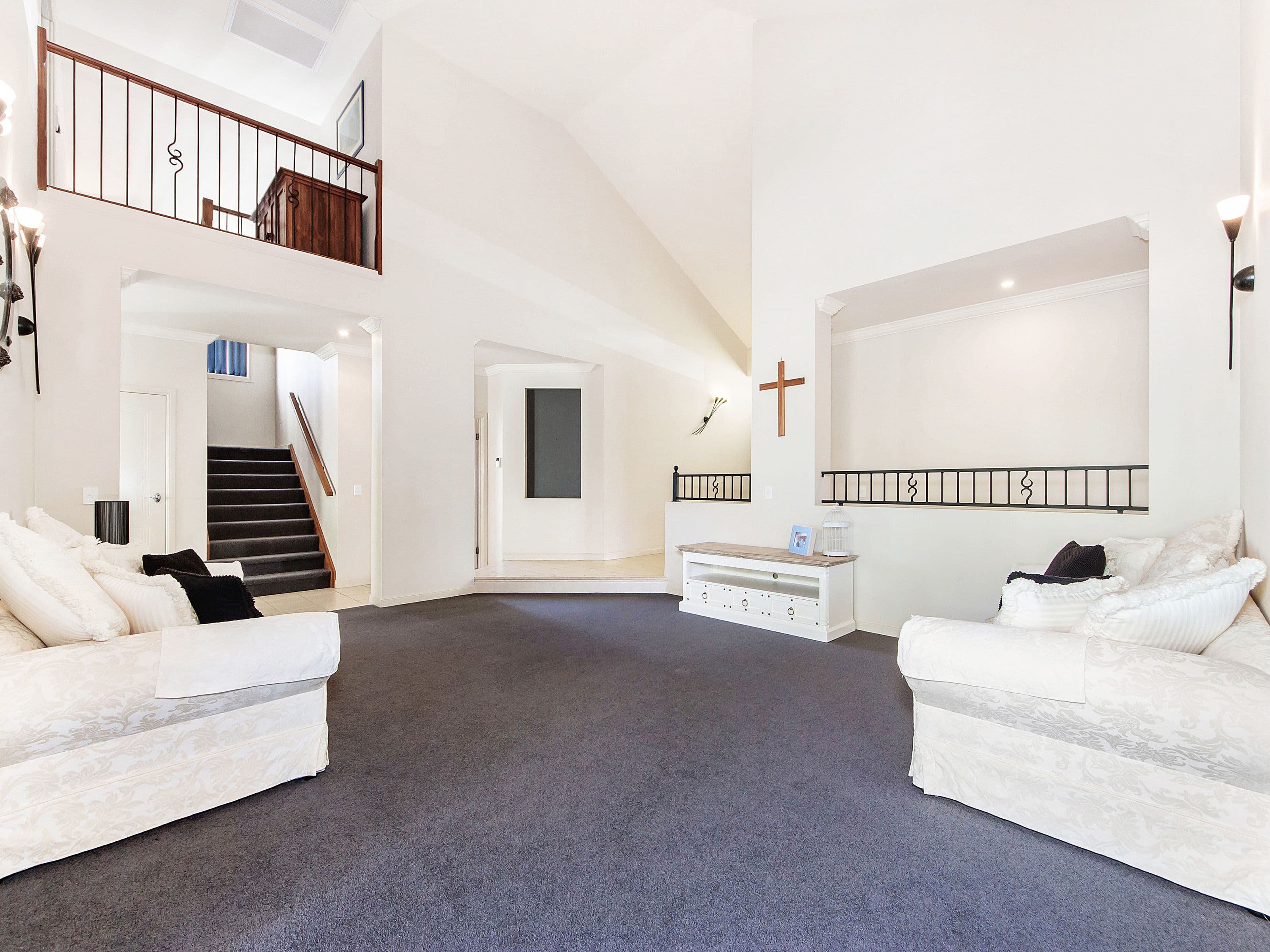 2 Selsey Court, Arundel QLD 4214, Arundel - Thumbnail 8