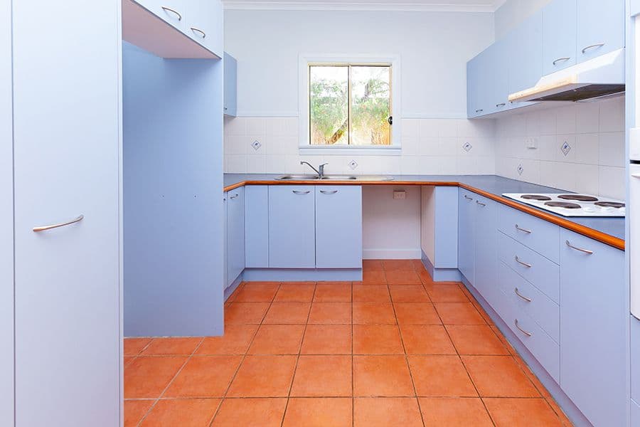 48 Provincial Road, HOLLAND PARK QLD 4121, Holland Park - Thumbnail 8