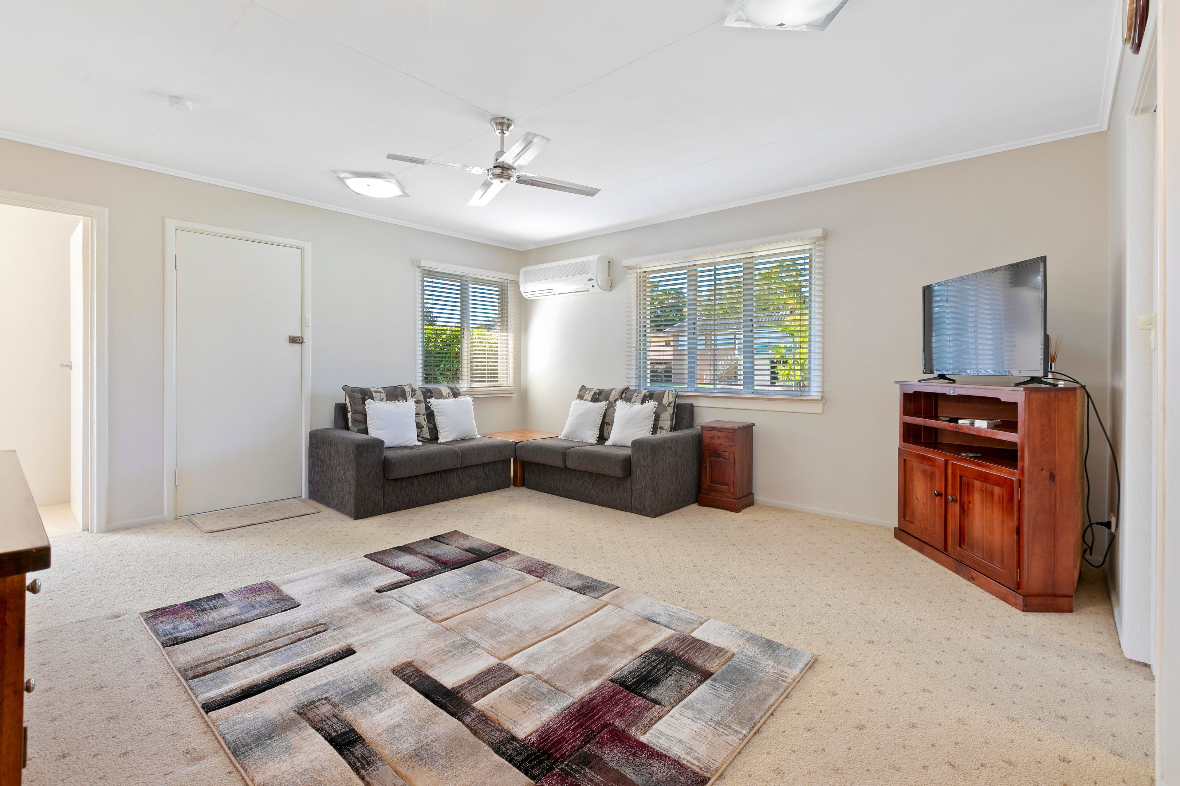 43 Luprena Street, Mansfield QLD 4122, Mansfield - Thumbnail 6