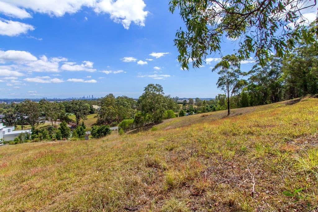 5 Tilia Place, MUDGEERABA QLD 4213, Mudgeeraba - Thumbnail 5