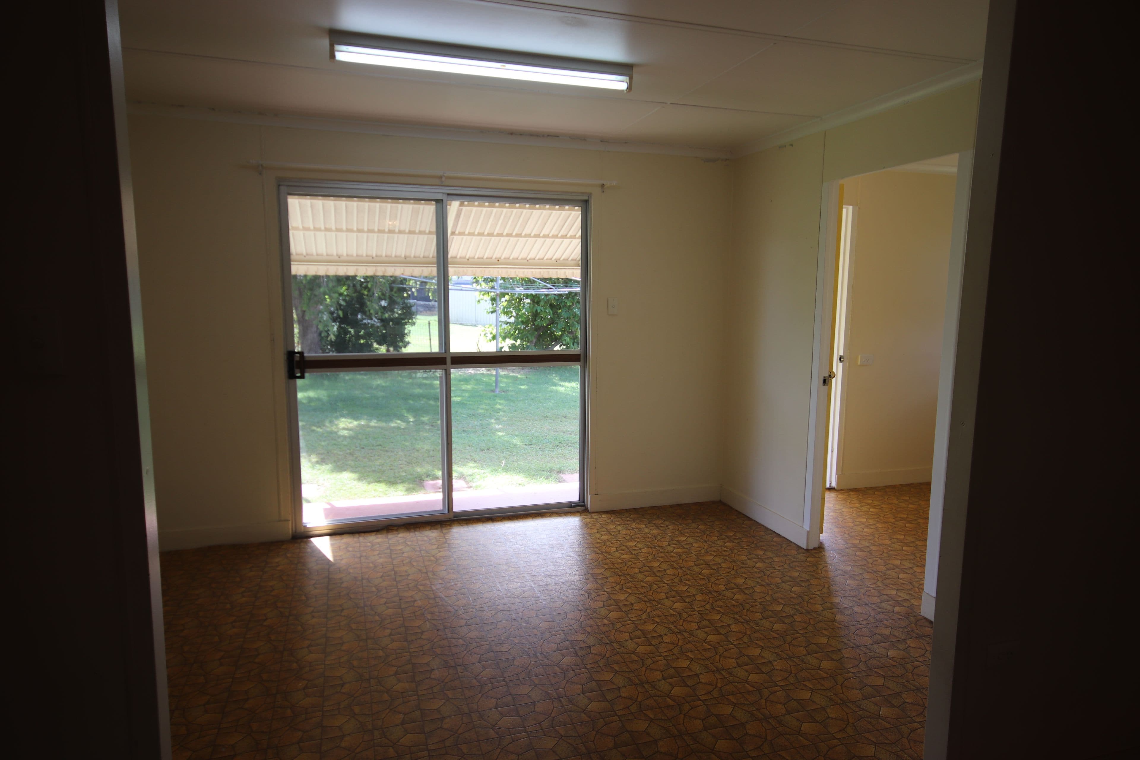 3 Ryan Avenue, Mundubbera QLD 4626, Mundubbera - Thumbnail 5